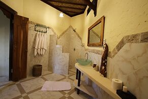 Hotel Uyah Amed & Spa Resort