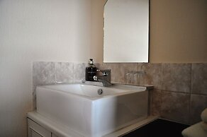 Moulin Hotel