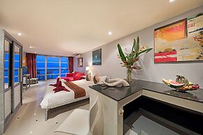Enjoy Beach Hotel