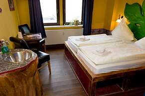 Gästehaus Mezcalero B & B