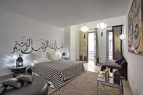 Riad Awa