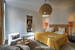Riad Awa