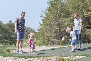 Kultaranta Resort