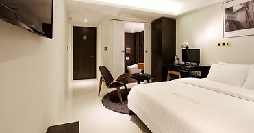 Rich Diamond Hotel