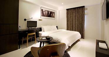 Rich Diamond Hotel