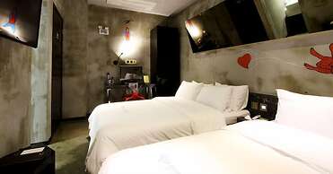 Rich Diamond Hotel