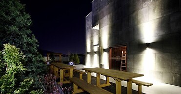 Rich Diamond Hotel