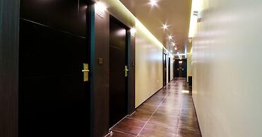 Rich Diamond Hotel