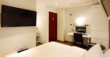 Rich Diamond Hotel