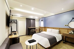 Rich Diamond Hotel