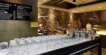 Rich Diamond Hotel