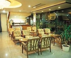 Hotel Grand Toya
