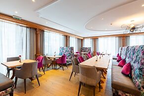 Hotel Mittagskogel Pitztal