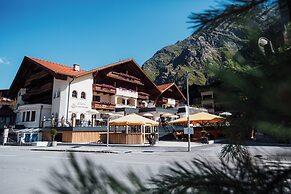 Hotel Mittagskogel Pitztal