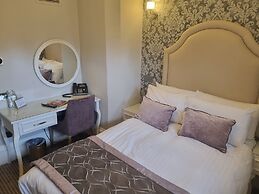 Wroxall Abbey Hotel