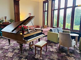Wroxall Abbey Hotel