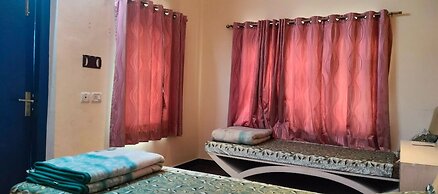 Rahul Guest House