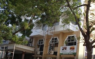 Nayagara Hotel