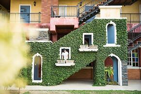 San Pareni Hotel