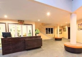 Baan Nam Poon Resort