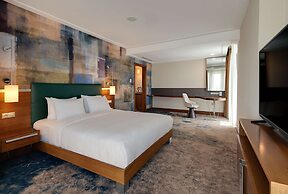 DoubleTree by Hilton Hotel Van