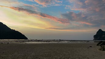 The Cobble Beach