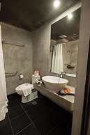 Thapae Loft