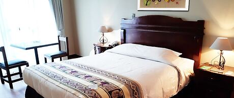Monte Carlo Hotel