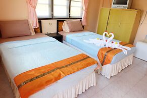 Chokdee Resort