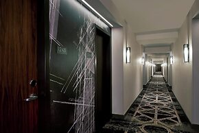 Loews Chicago Hotel