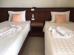 Rin Bay View Resort