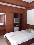 Rin Bay View Resort