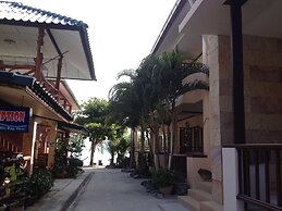 Rin Bay View Resort