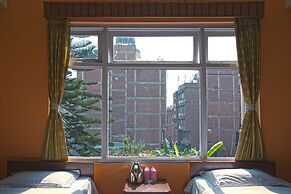 Hotel Discovery Inn