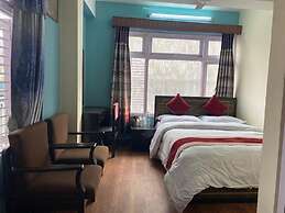 Hotel Discovery Inn