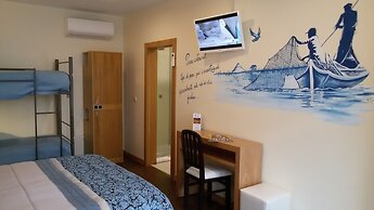 Welcome In - Suites & Hostel