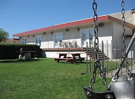 Falcon Resort