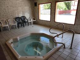 Falcon Resort