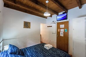 Hostel La Angostura
