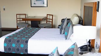 Hotel Abastos Plaza