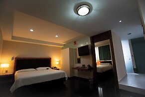 Hotel Abastos Plaza