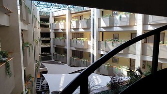 Hotel Abastos Plaza