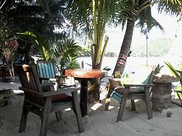 Dolphin Bungalows