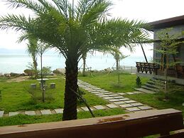 Phangan Palm Beach Resort