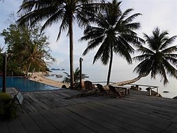 Sunset Cove Resort