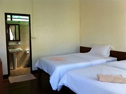Sunset Cove Resort