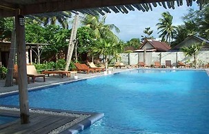Sunset Cove Resort