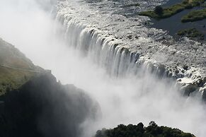 Victoria Falls Waterfront