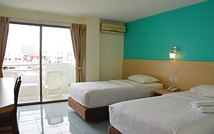 Baan Manthana House