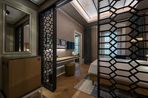 10 Karakoy Istanbul - Special Class